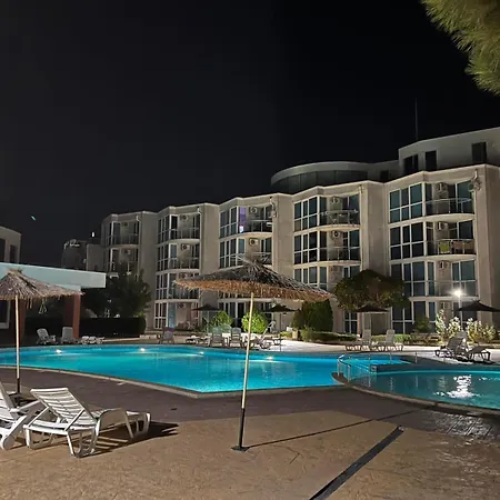 Sarafovo Atlantis 58 * Burgas City