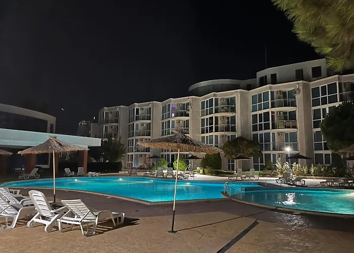 Sarafovo Atlantis 58 * Burgas City