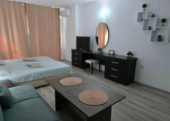 Sarafovo Atlantis 58 *