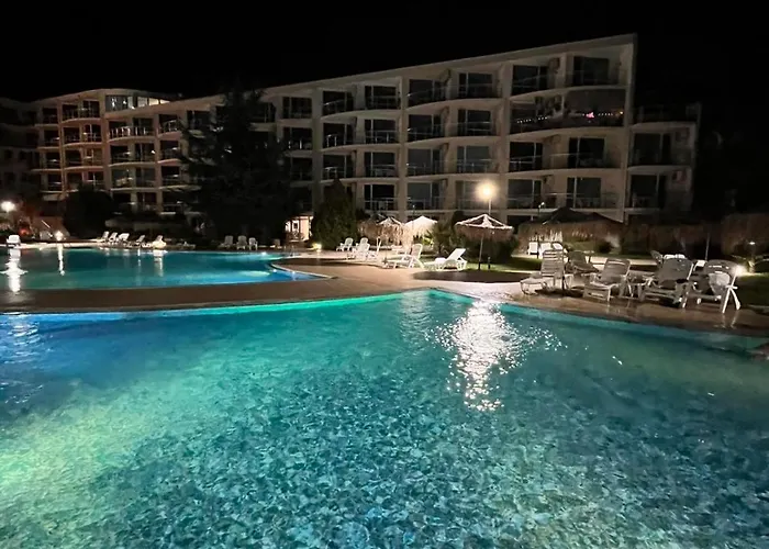 Sarafovo Atlantis 58 * Burgas City